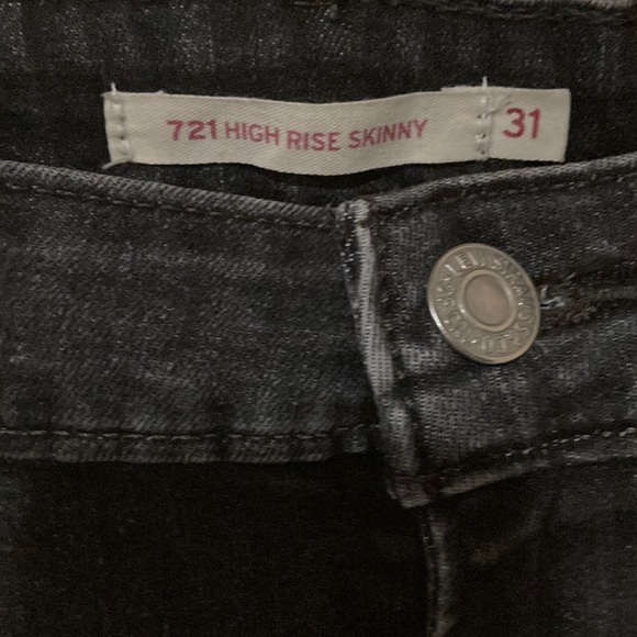 Womens Levi’s 725 High Rise Skinny 31 - Picture 1 of 6